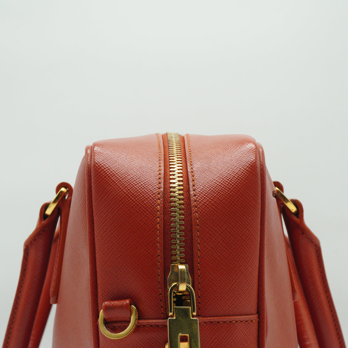Prada	Saffiano Lux Top Handle Baulleto Bag Medium GHW