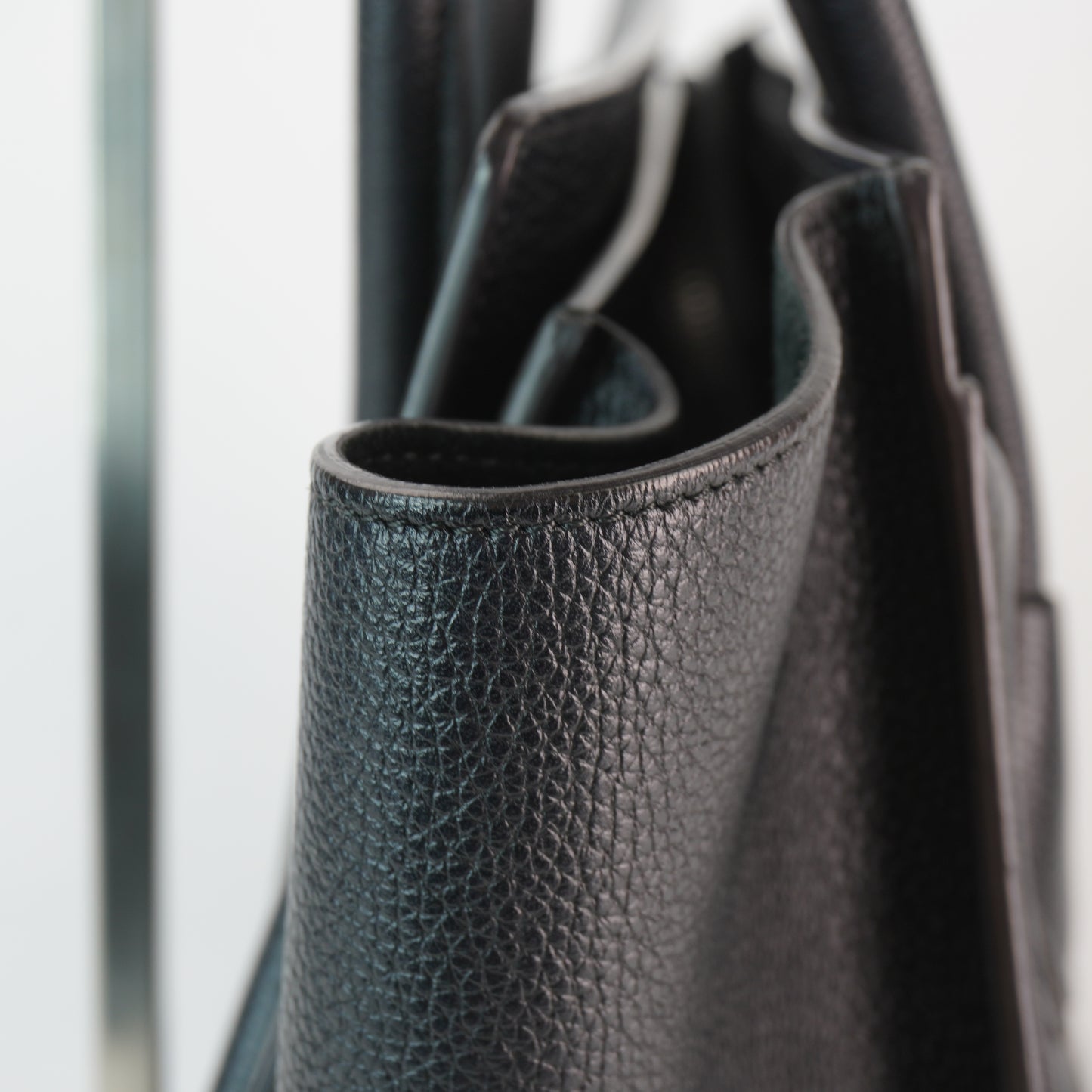 Celine Luggage Black