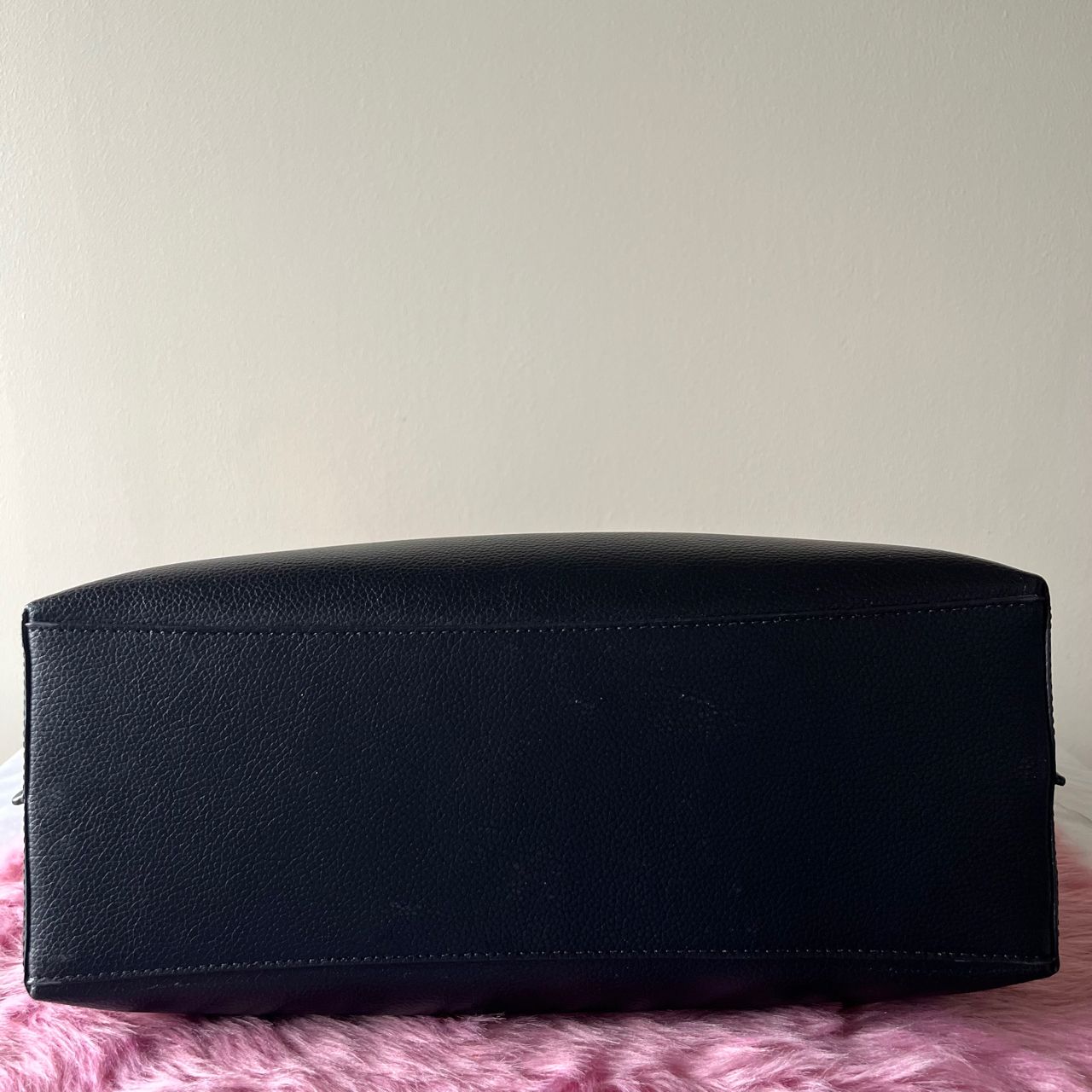 Coach Mollie Tote Black – 10.5"H x 13"L x 5"W