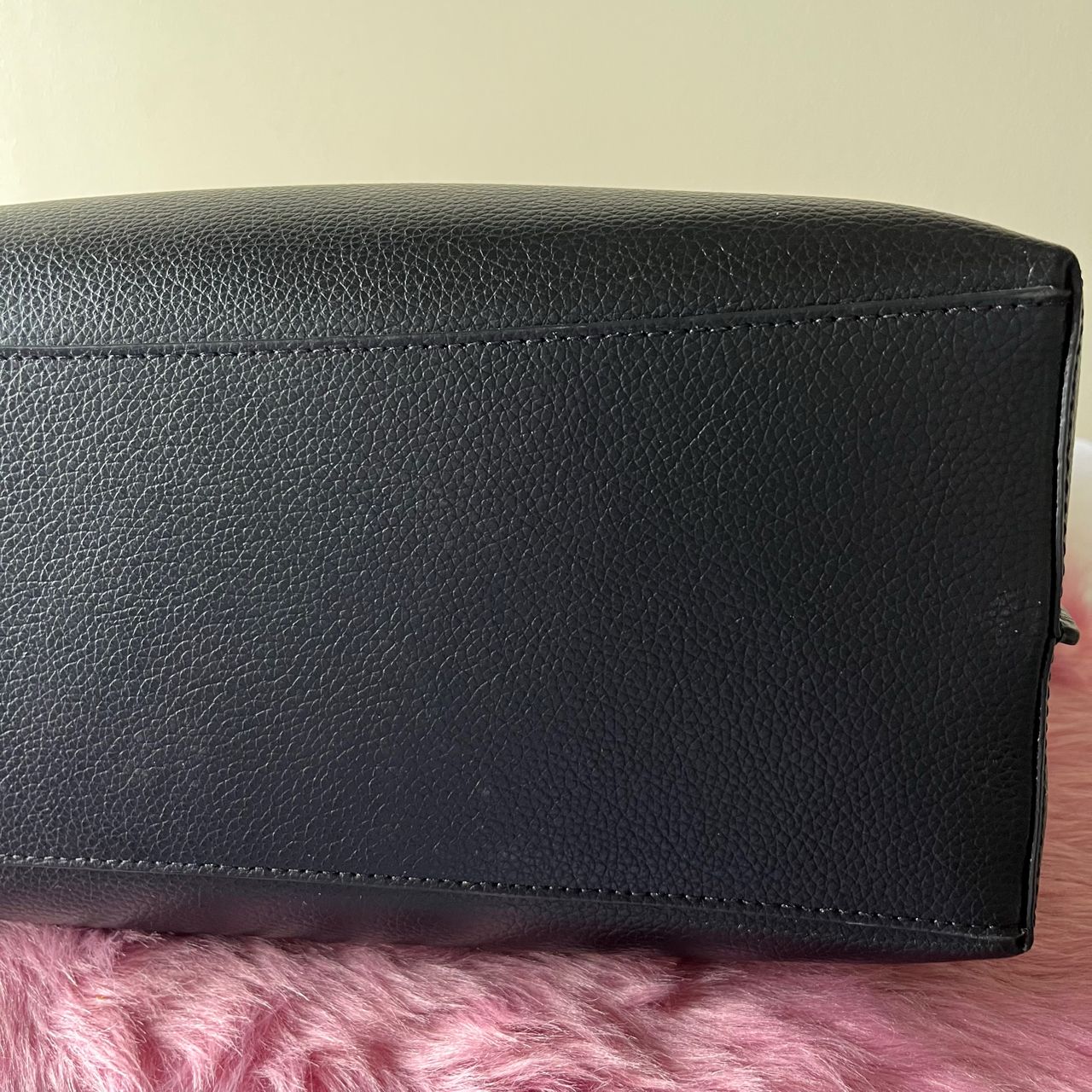 Coach Mollie Tote Black – 10.5"H x 13"L x 5"W