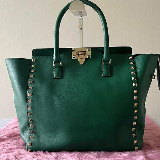 Valentino Garavani Rockstud Green – 6"H x 9"L x 2.5"W