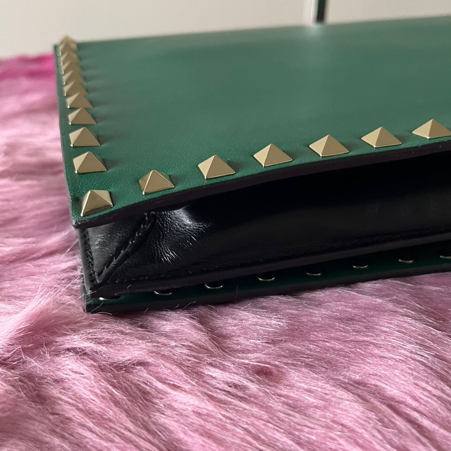 Valentino Rockstud Clutch Green – 6"H x 10"L x 2"W