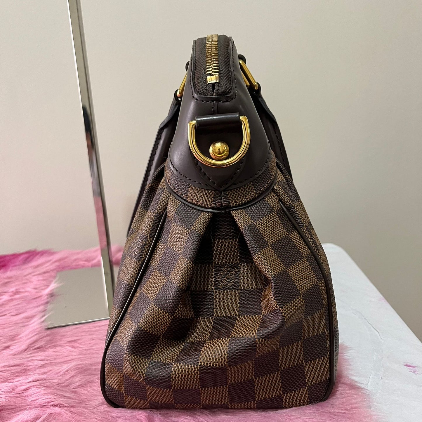 Louis Vuitton Trevi PM Damier Ebene – 9.4"H x 13"L x 5.9"W