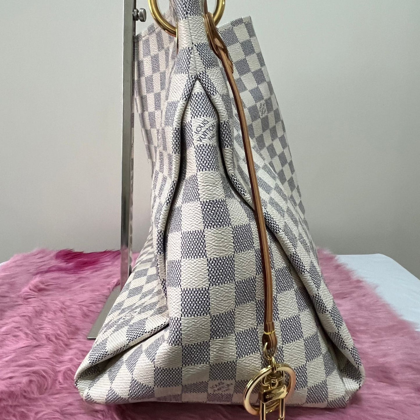 Louis Vuitton Artsy MM Damier Azur – 12.6"H x 16.3"L x 6.7"W