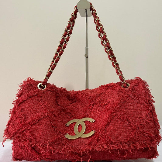 Chanel Jumbo Tweed Red – 8"H x 12"L x 3.5"W
