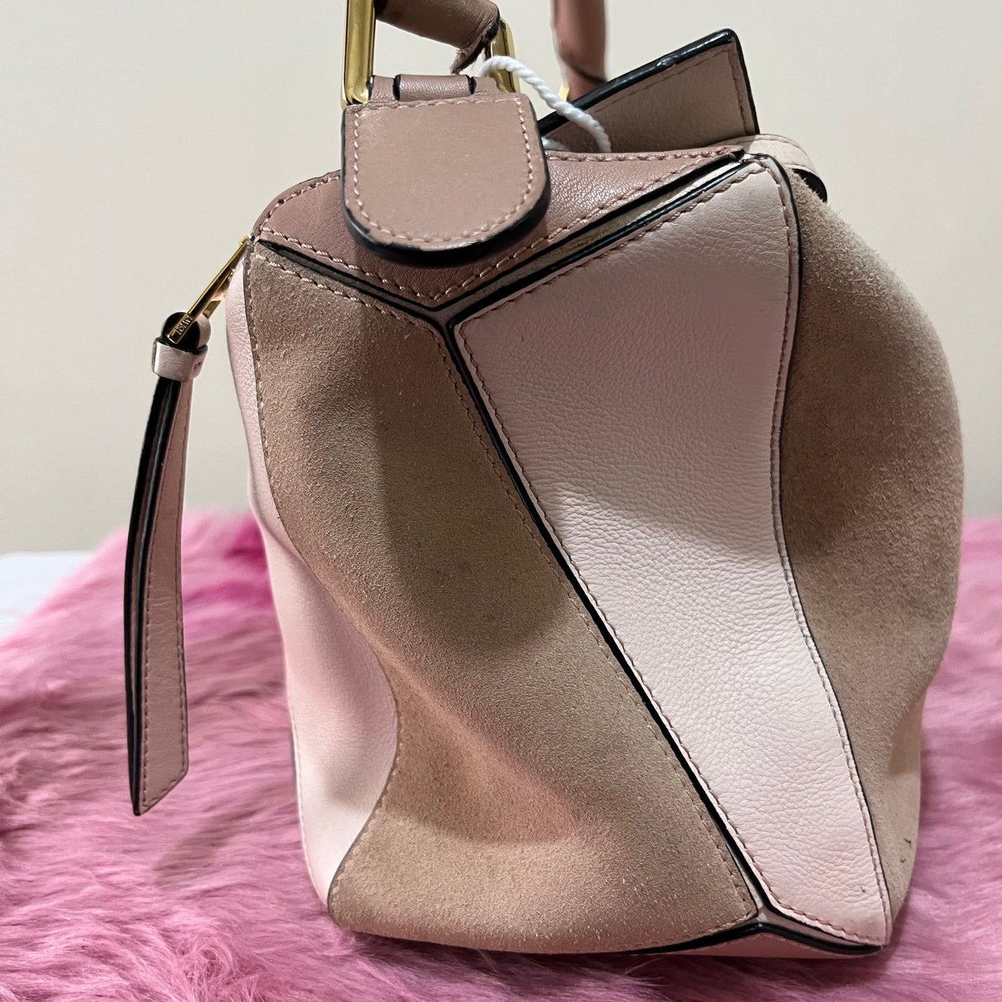 Loewe Puzzle in Medium Pink – 9.1"H x 11.8"L x 5.1"W