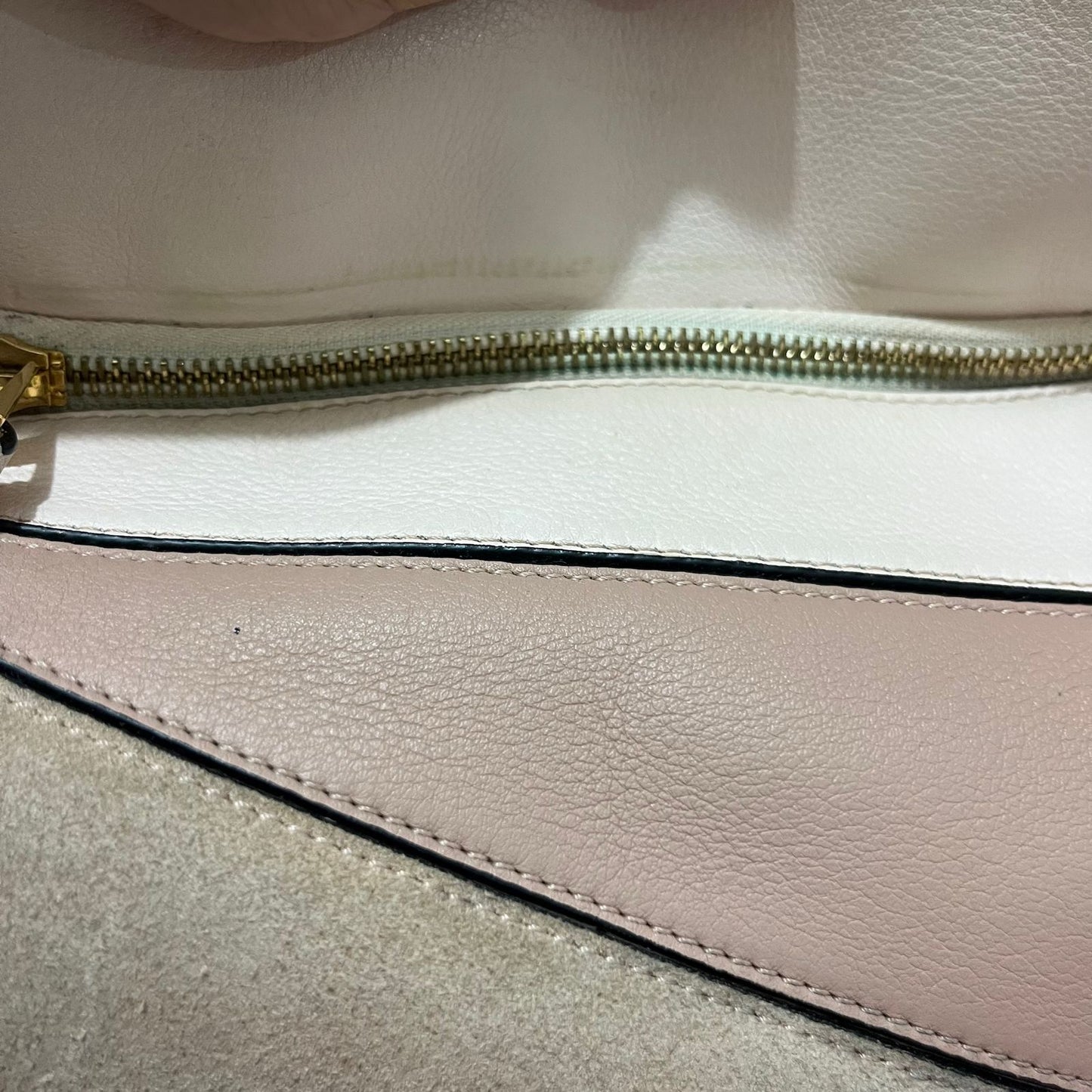 Loewe Puzzle in Medium Pink – 9.1"H x 11.8"L x 5.1"W