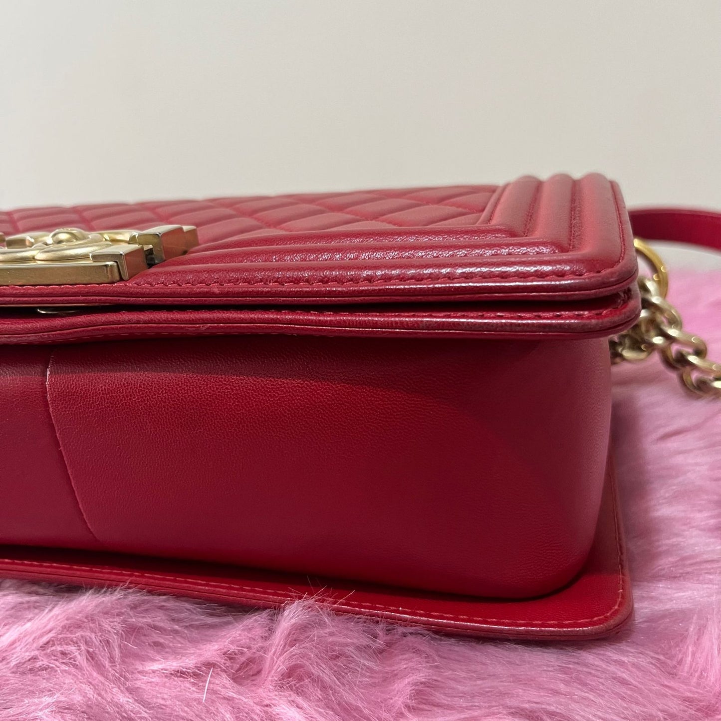 Chanel Le Boy Handbag Red – 5.7"H x 9.8"L x 3.5"W