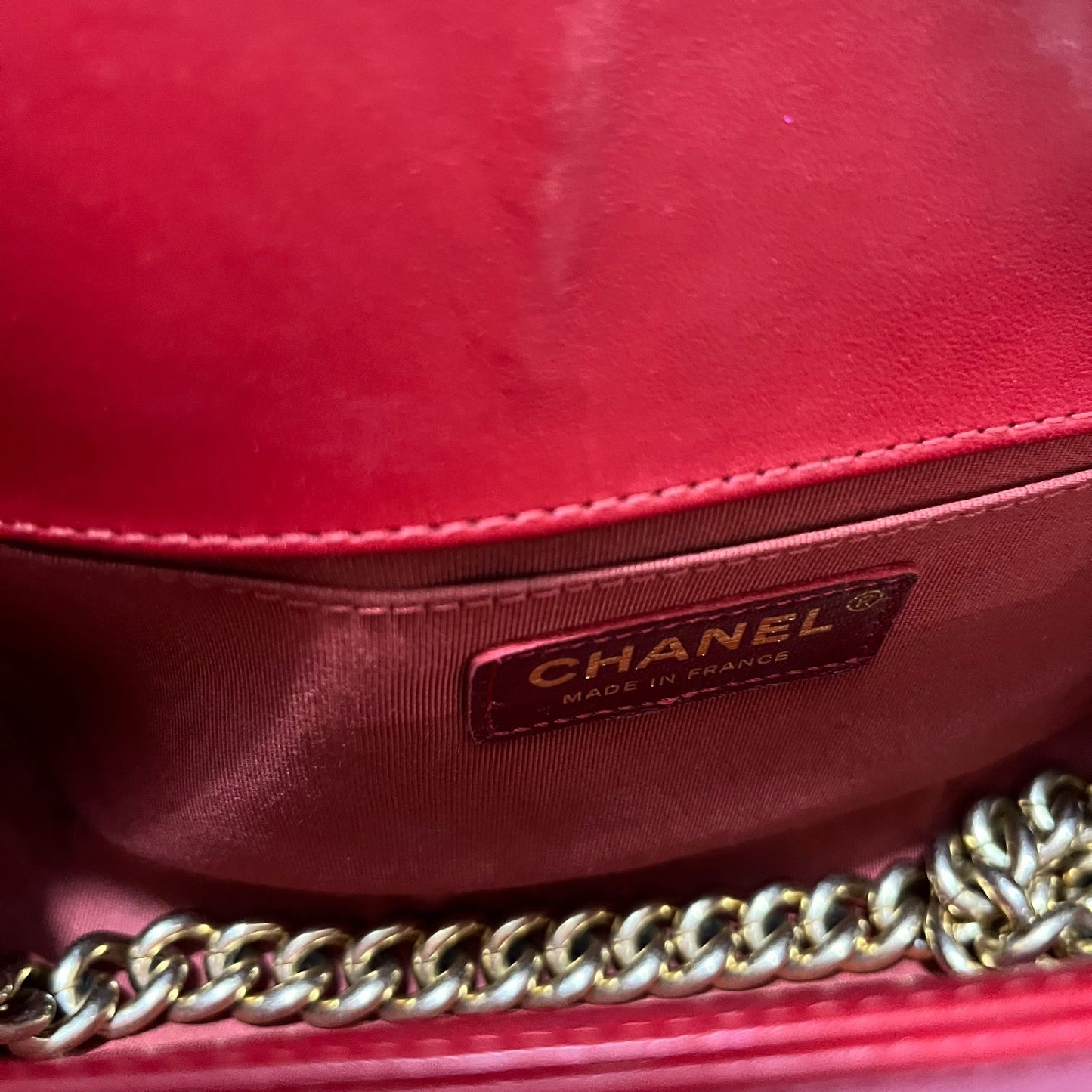 Chanel Le Boy Handbag Red – 5.7"H x 9.8"L x 3.5"W