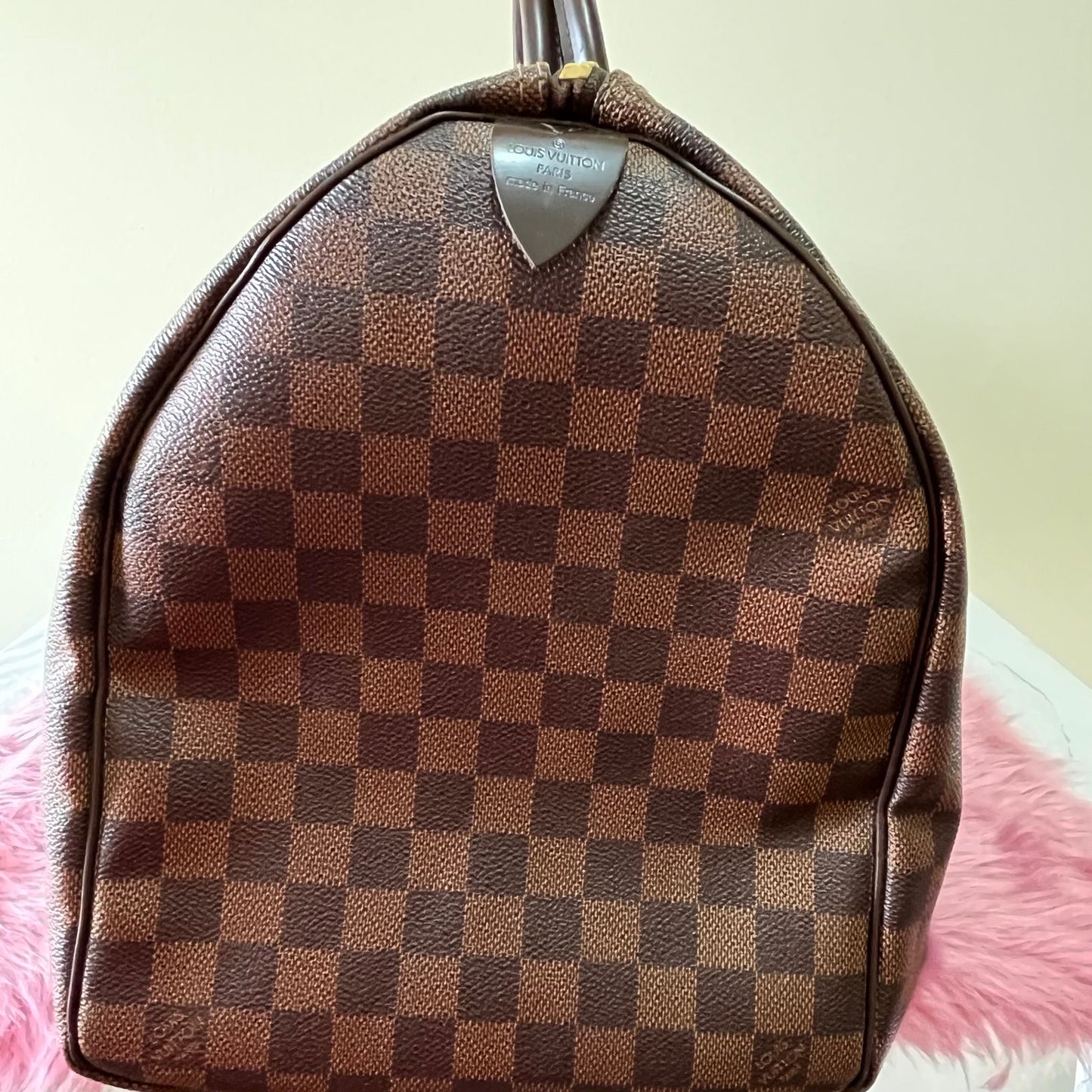 Louis Vuitton Keepall 50 Damier Ebene – 11.4"H x 19.7"L x 8.7"W