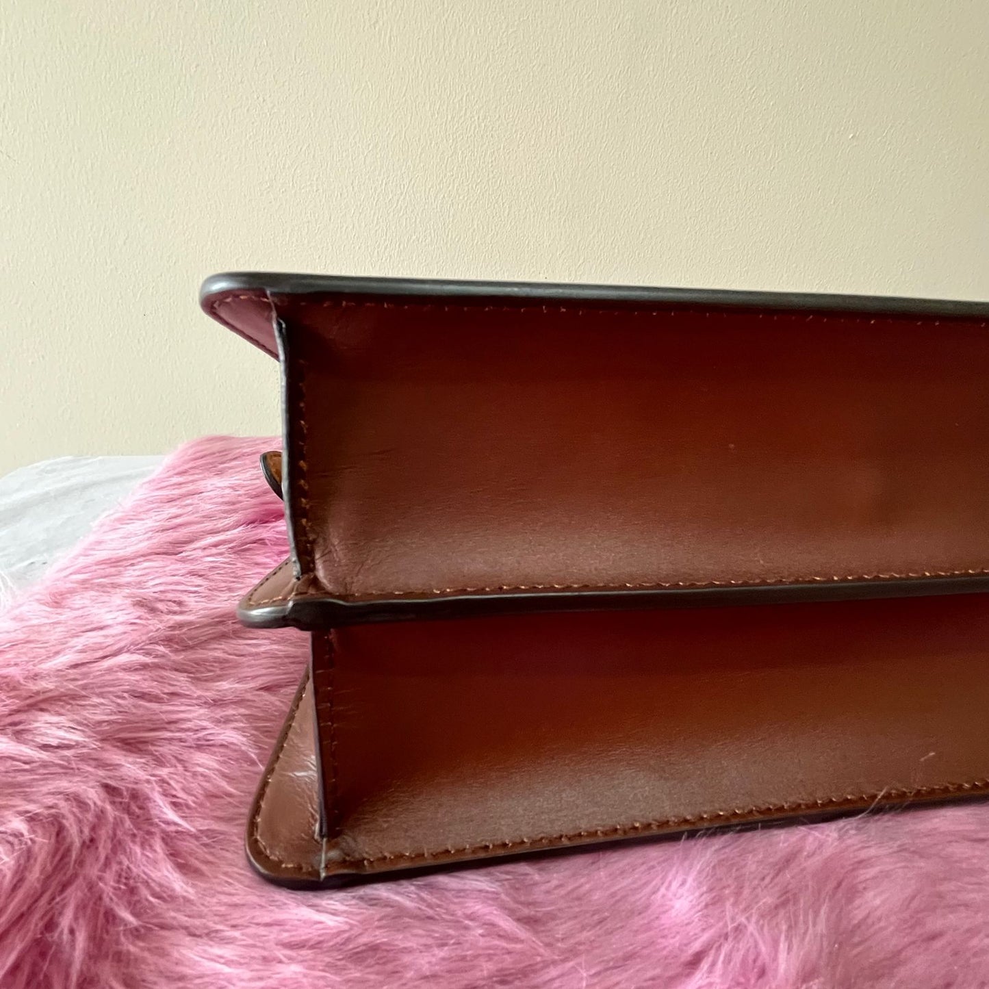 Fendi Peekaboo ISeeU East West – 6.5"H x 11.8"L x 4.3"W