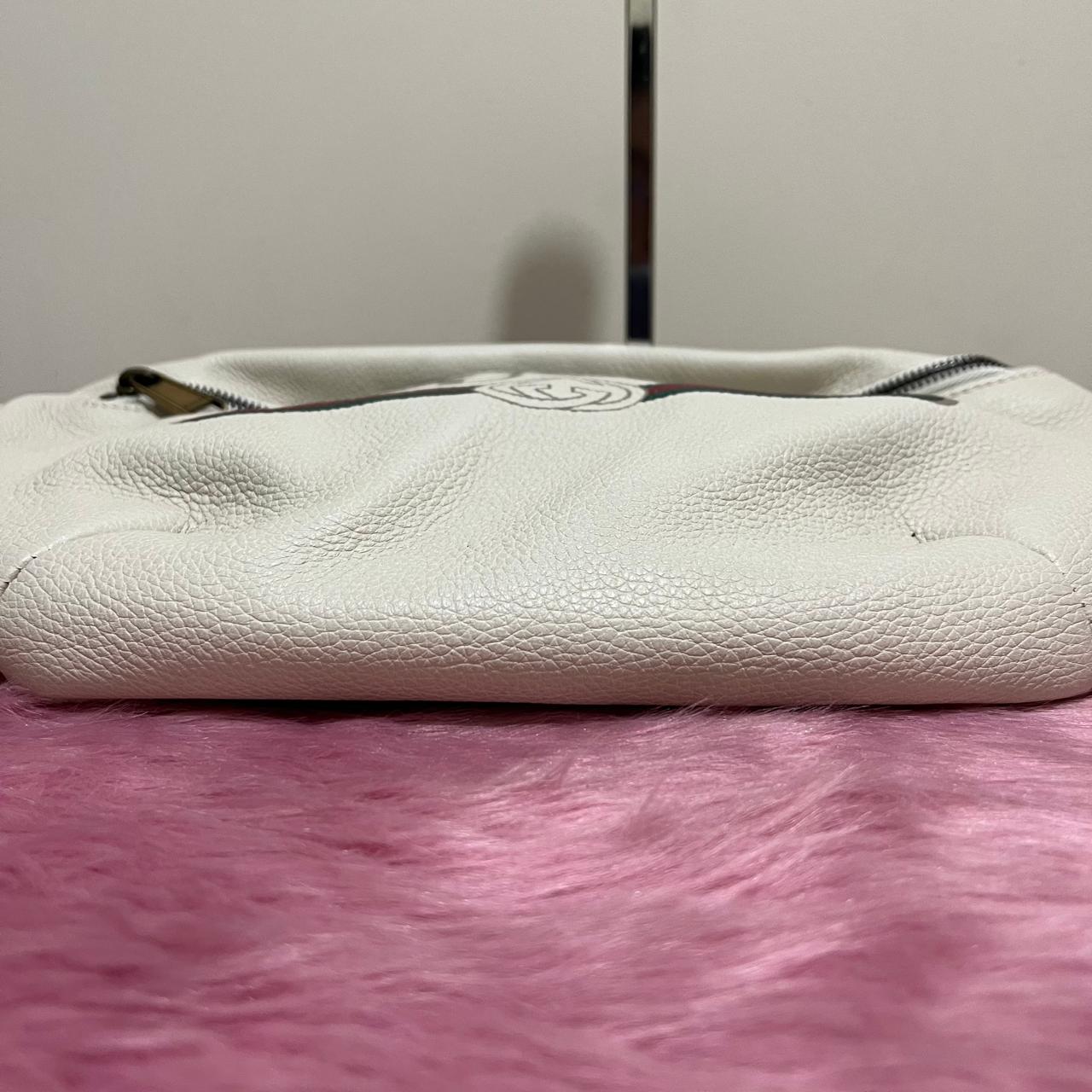 Gucci Belt Bag Beige – 5.5"H x 7.5"L x 2"W