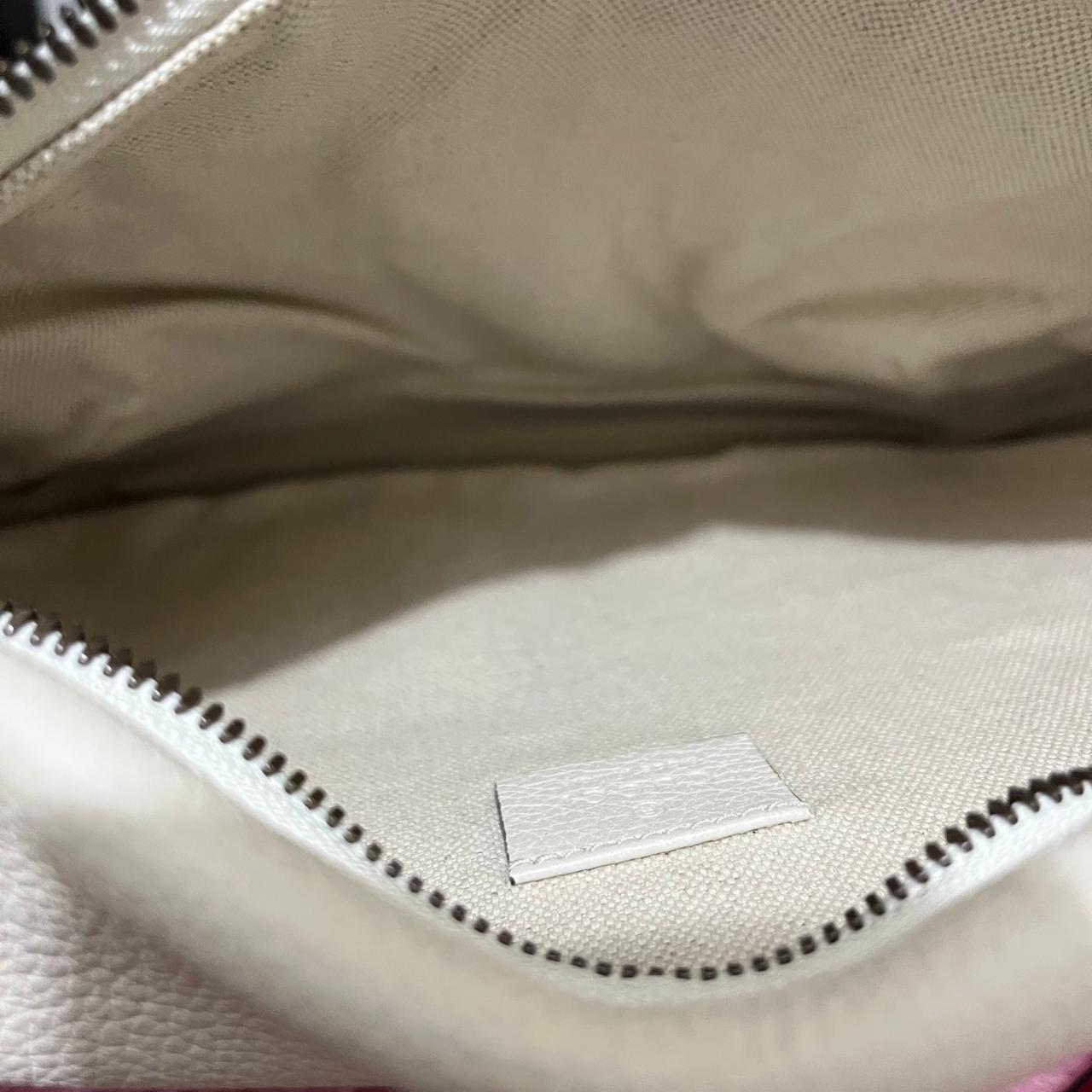 Gucci Belt Bag Beige – 5.5"H x 7.5"L x 2"W