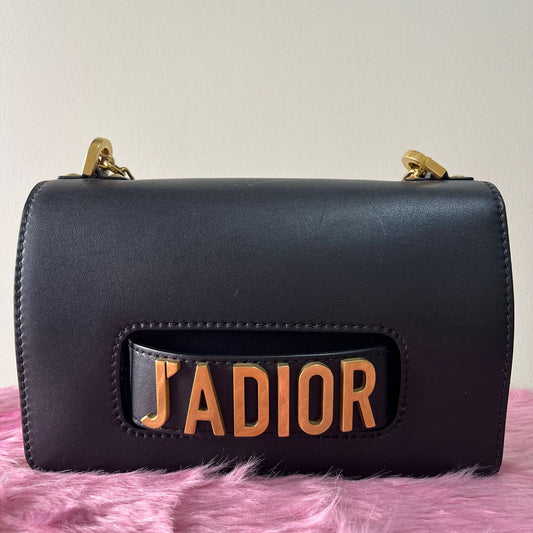 Dior J'Adior Black – 5.5"H x 9.4"L x 2"W