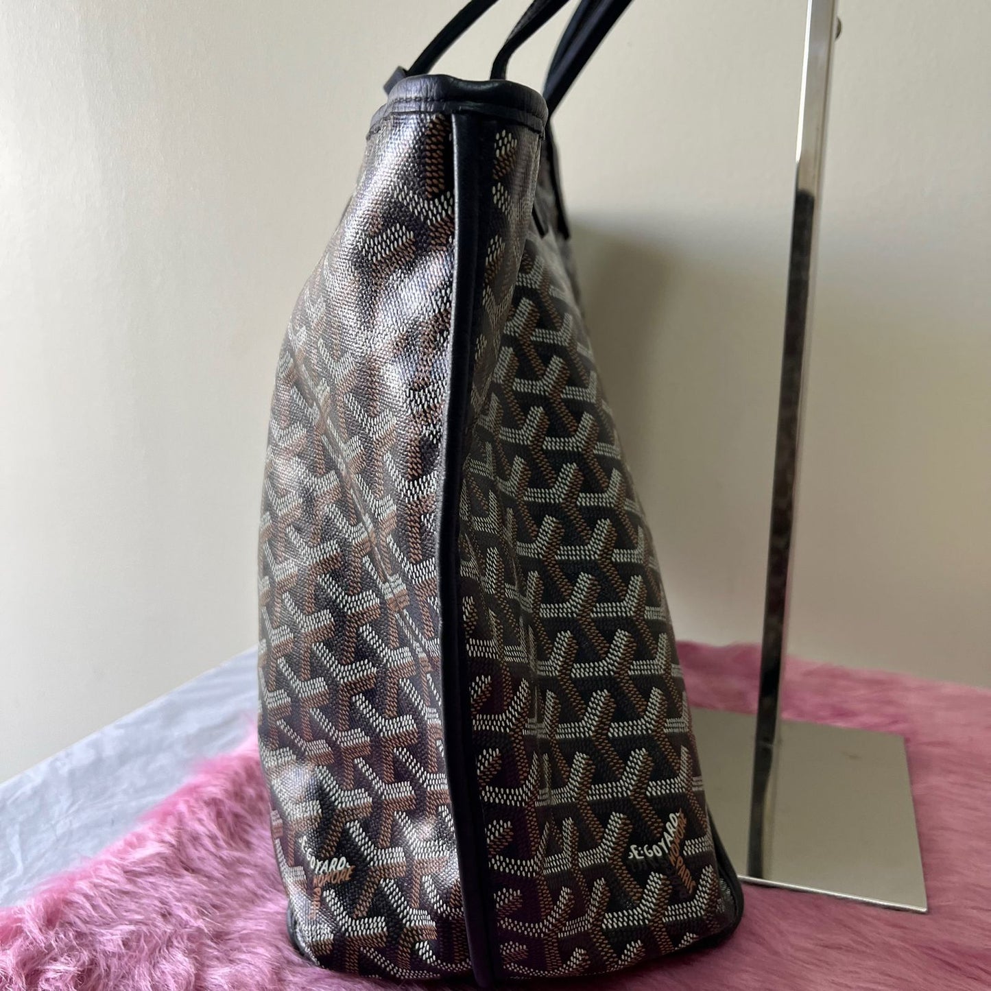 Goyard Anjou PM Navy Blue – 10"H x 11"L x 6"W