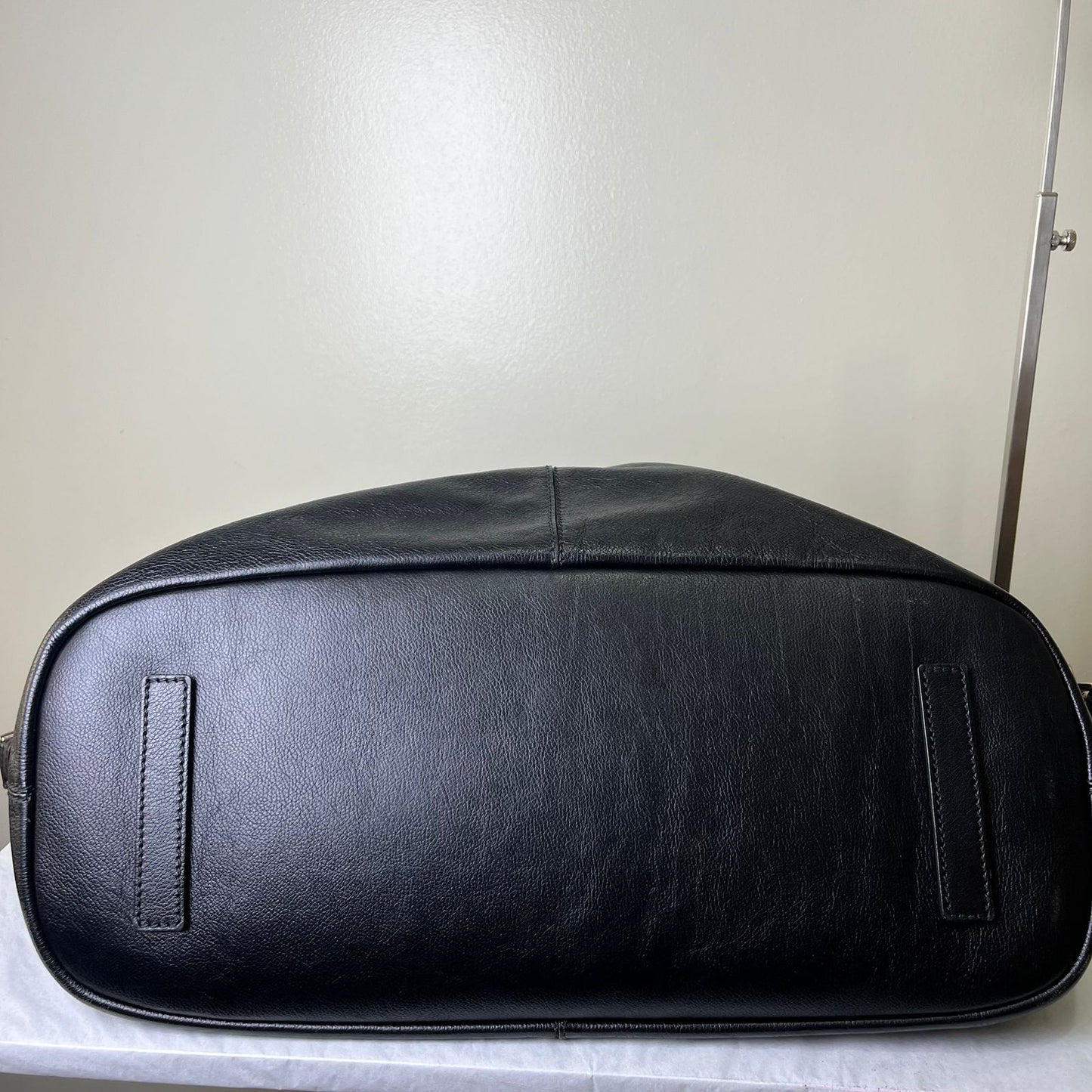 Givenchy Nightingale Medium Black – 9.5"H x 14.5"L x 5"W
