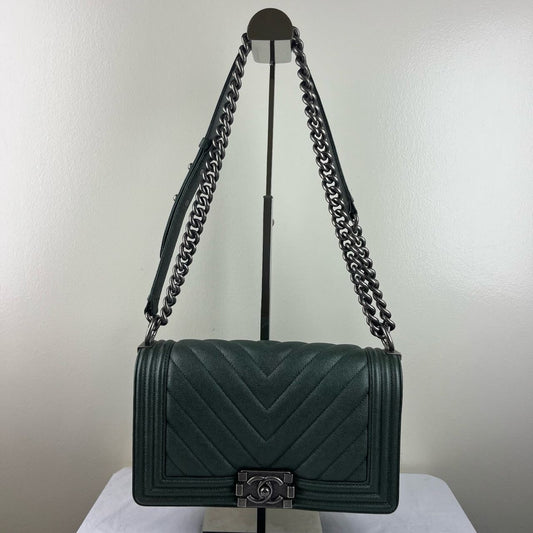 Chanel Le Boy Chevron Handbag, Green – H5.9" x L9.8" x W3.5"