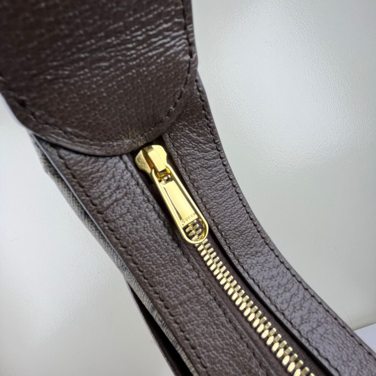 Gucci Ophidia Half Moon Beige and Ebony – H6.3" x L9.5" x W2.4"