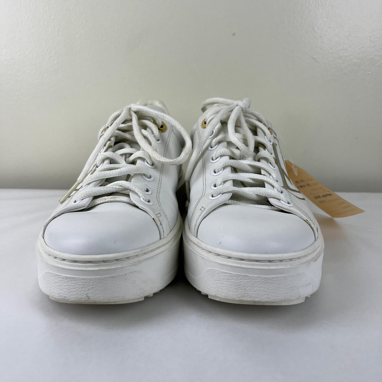 Louis Vuitton Sneakers  White – Size 36
