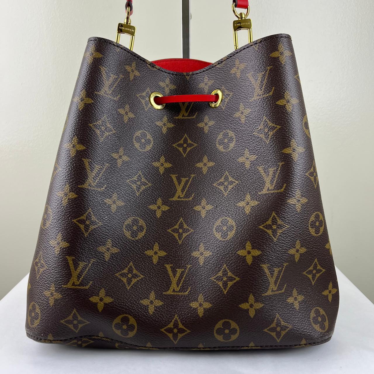 Louis Vuitton NeoNoé Monogram Canvas Red Trims – 10.2"H x 10.2"L x 6.9"W