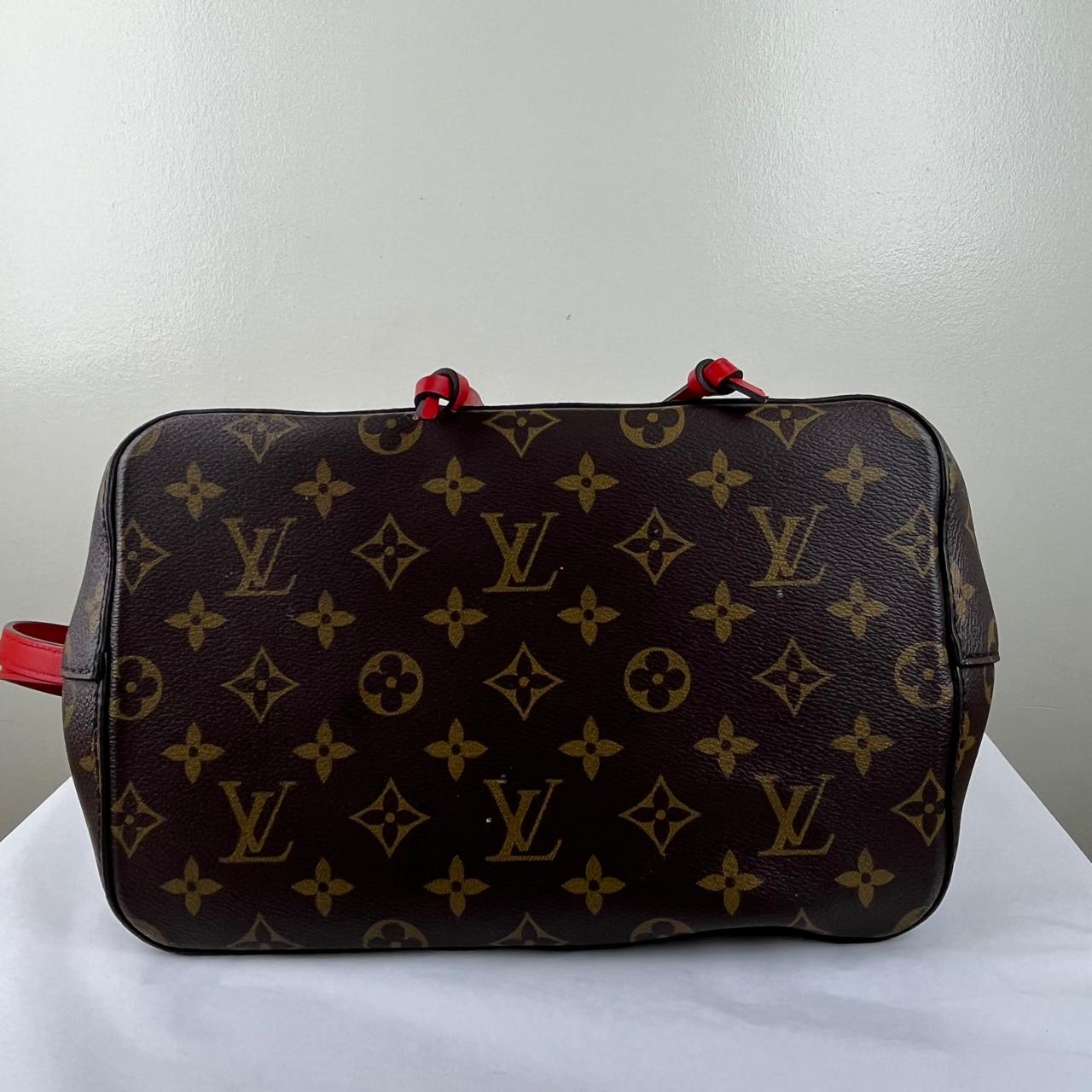 Louis Vuitton NeoNoé Monogram Canvas Red Trims – 10.2"H x 10.2"L x 6.9"W