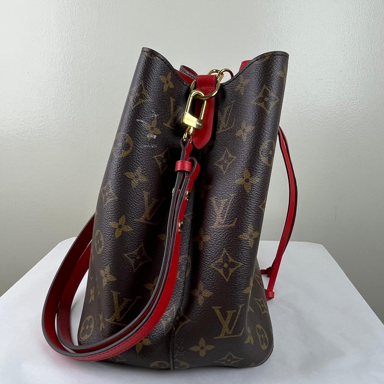 Louis Vuitton NeoNoé Monogram Canvas Red Trims – 10.2"H x 10.2"L x 6.9"W