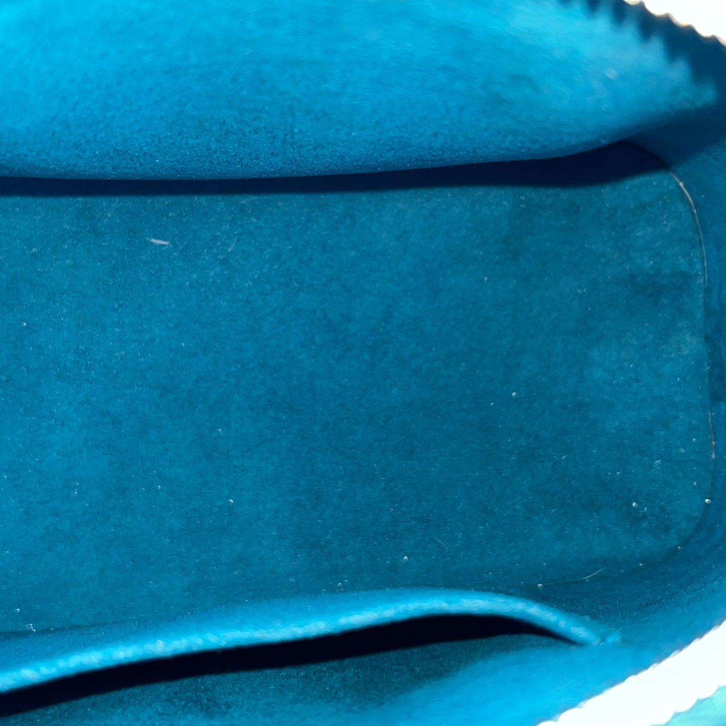 Louis Vuitton Alma BB Epi Teal – 6.7"H x 9.8"L x 4.7"W