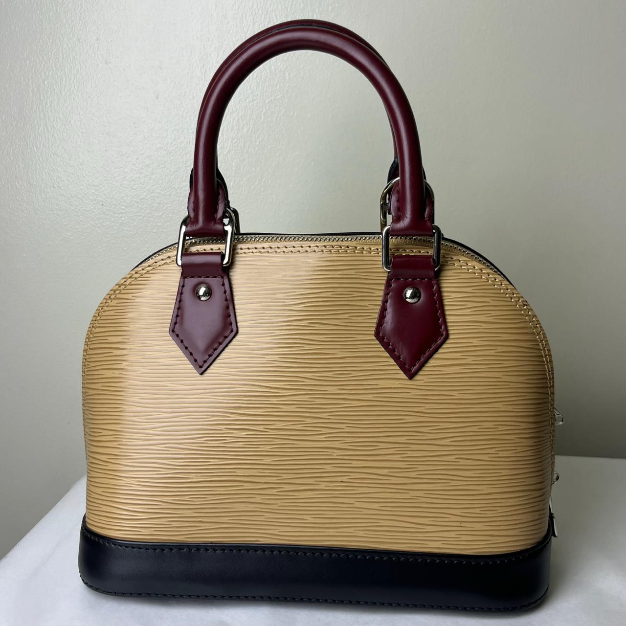 Louis Vuitton	Alma BB Epi Brown/Black