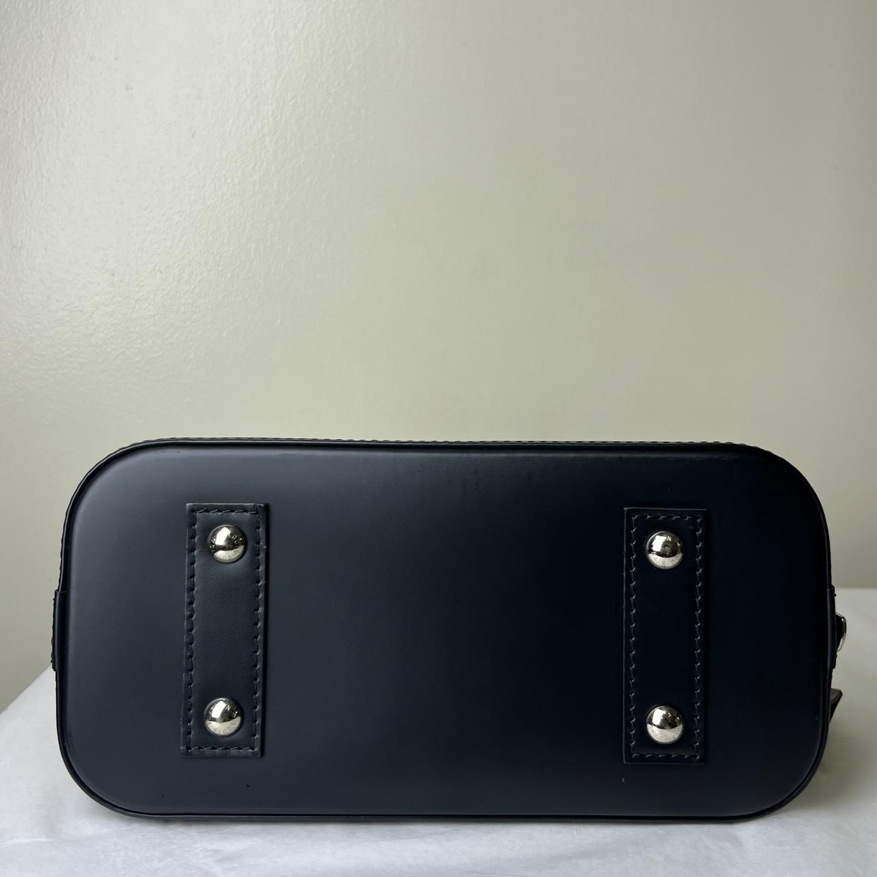 Louis Vuitton	Alma BB Epi Brown/Black