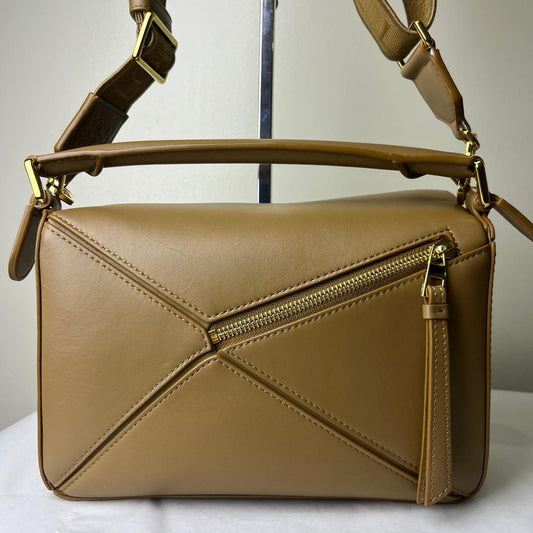 Loewe Puzzle Dark Brown 2023