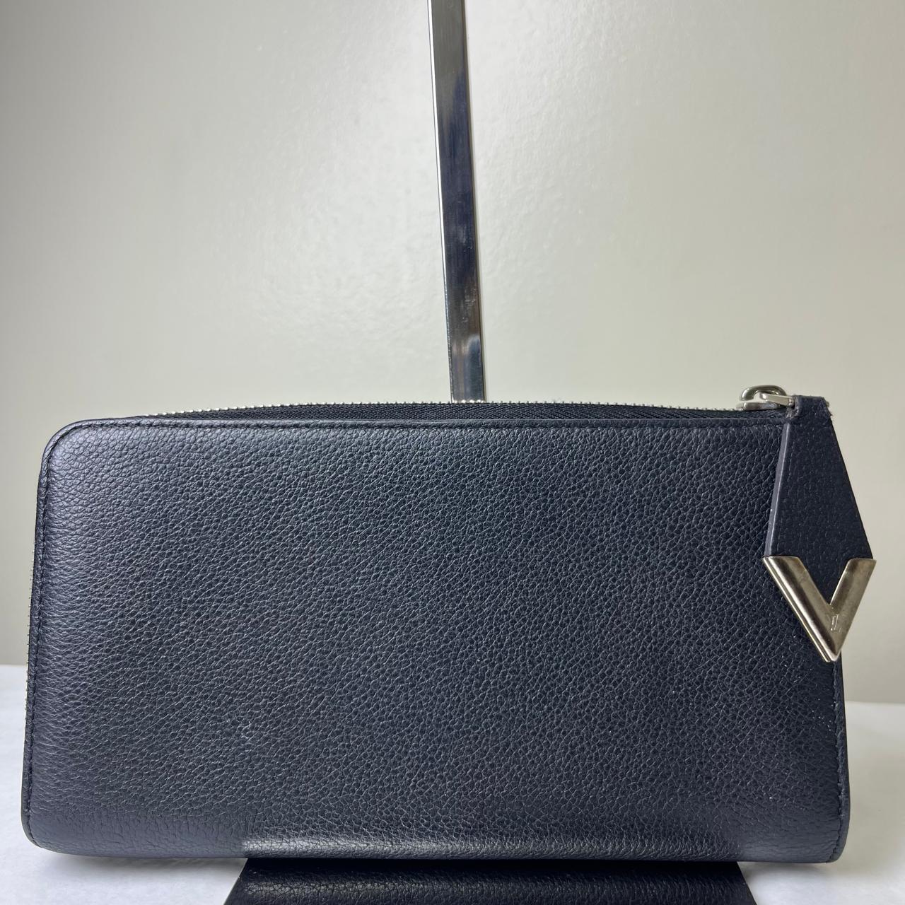 Louis Vuitton	Cachemire Leather Wallet Black