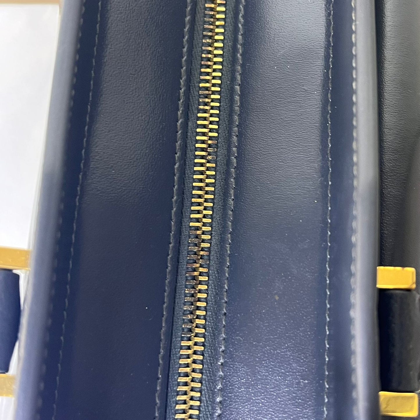 YSL	Uptown Tote Gray