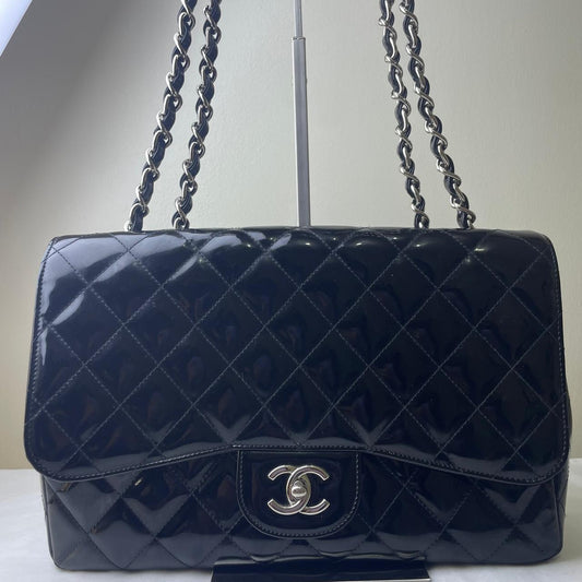 Chanel Classic Jumbo Flap Patent - Black