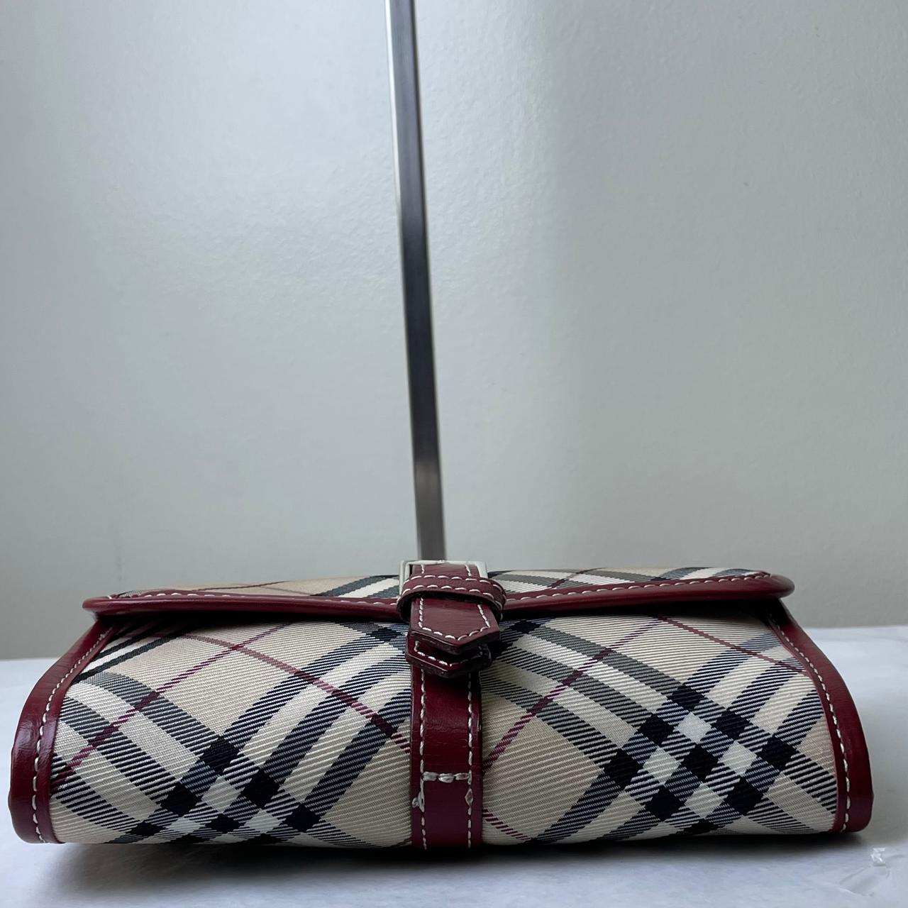Burberry	Nova Check Bag - Red