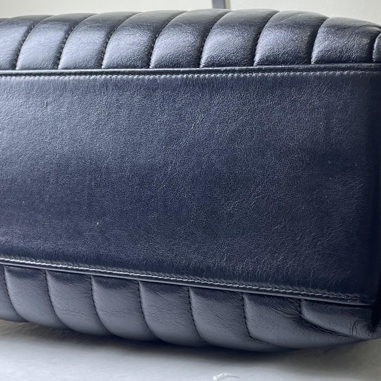 YSL	Loulou Medium Bag - Black