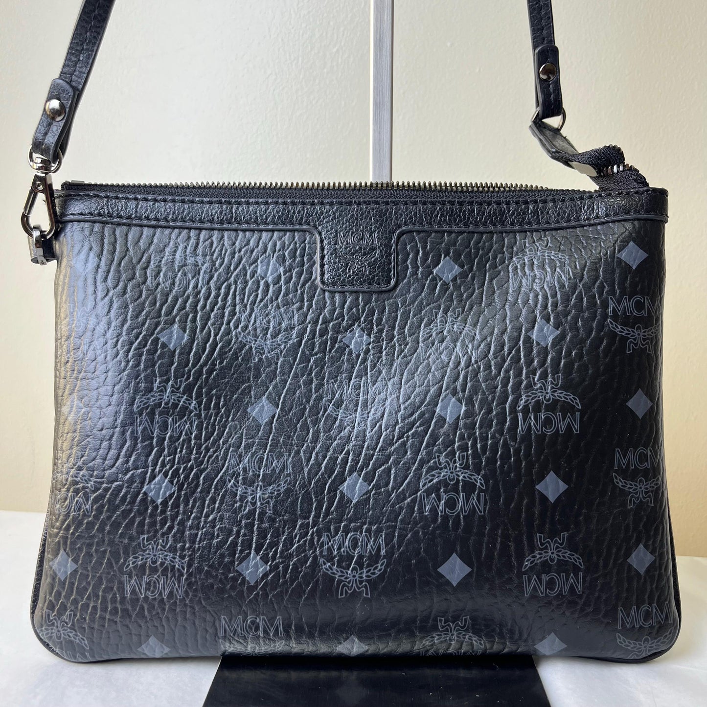 MCM  Visetos Shoulder Pouch bag - Black