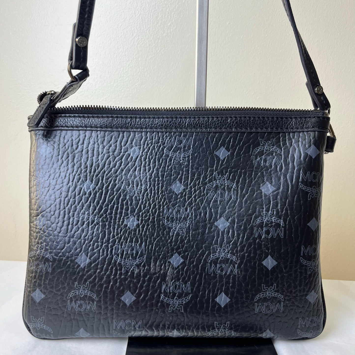 MCM  Visetos Shoulder Pouch bag - Black