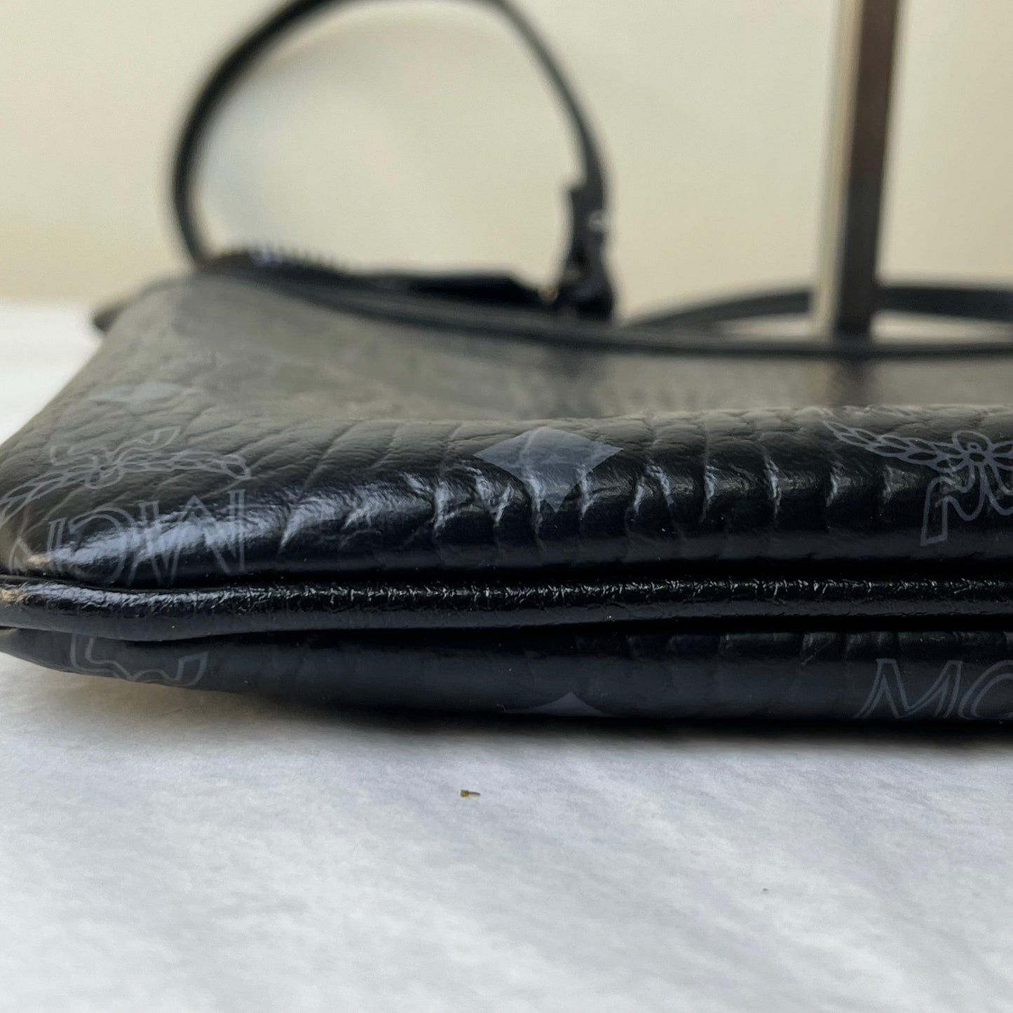 MCM  Visetos Shoulder Pouch bag - Black