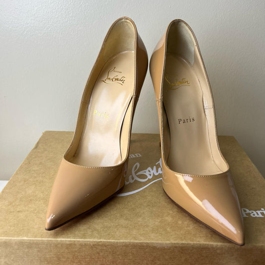 Christian Louboutin So Kate Patent, Beige 36.5