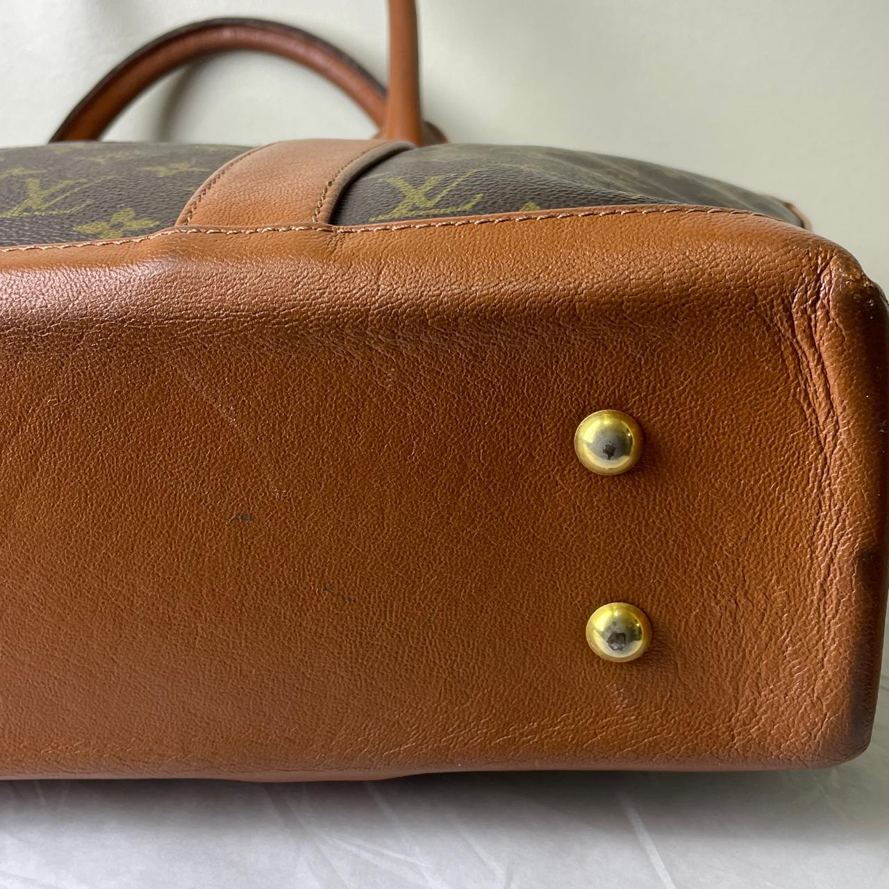 Louis Vuitton	Sac Weekend Monogram Canvas