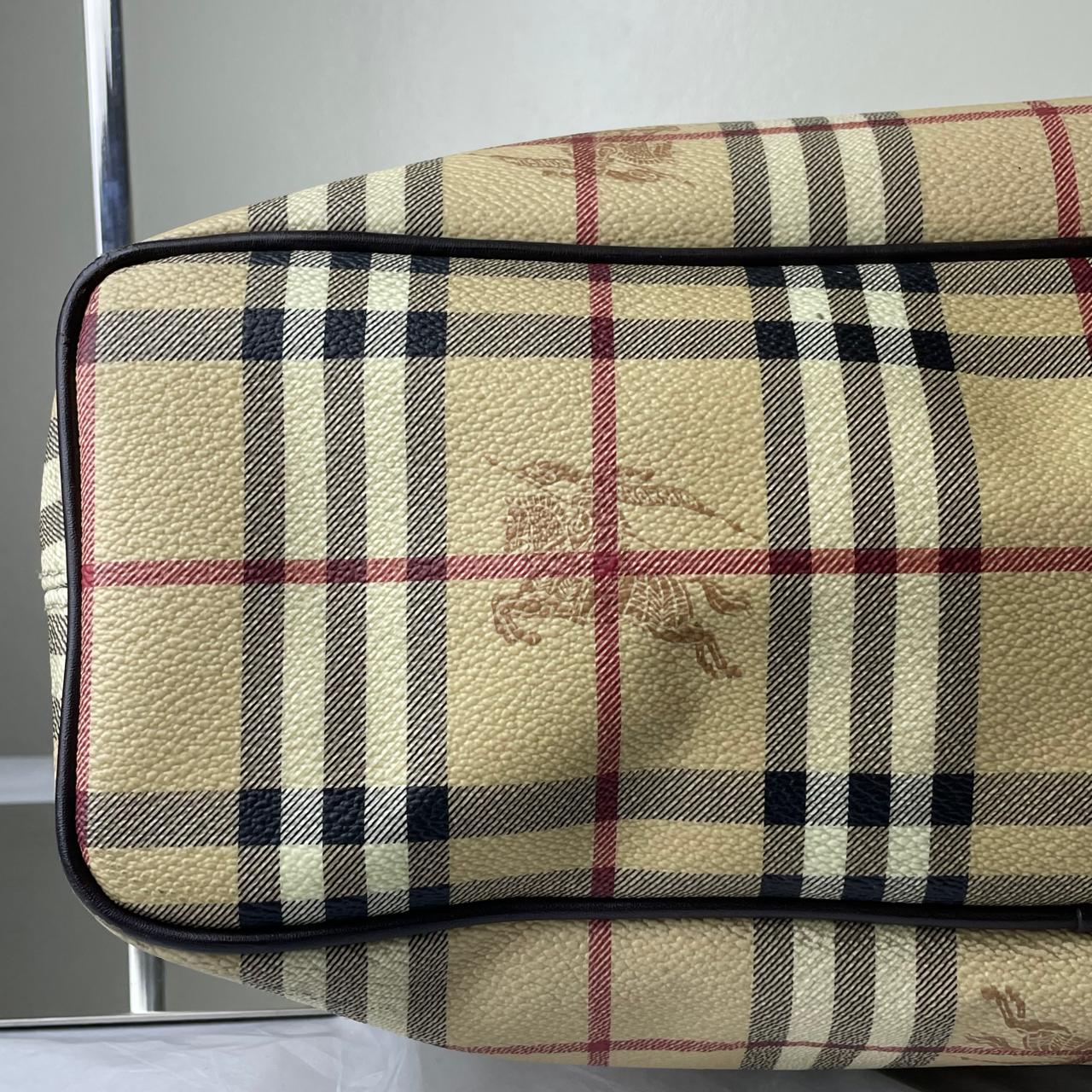 Burberry	Check Tote Bag