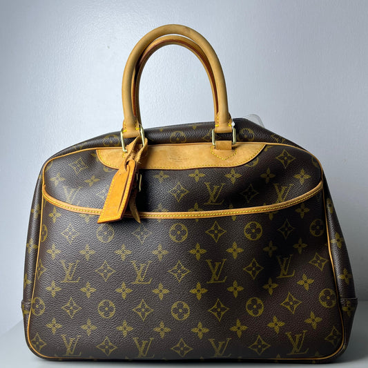 Louis Vuitton	Deuville Monogram