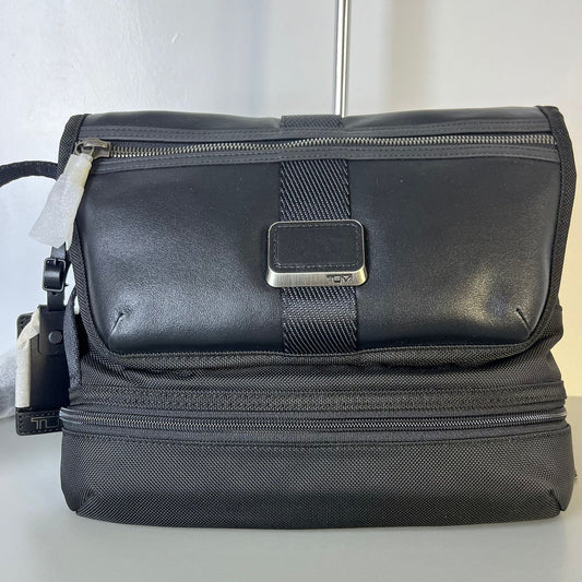 Tumi Messenger Bag Black