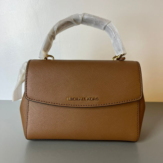 Michael Kors	Ava Saffiano Small Brown 2-way
