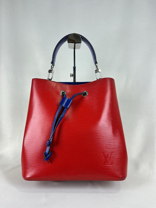 Louis Vuitton	Neonoe MM Epi Red