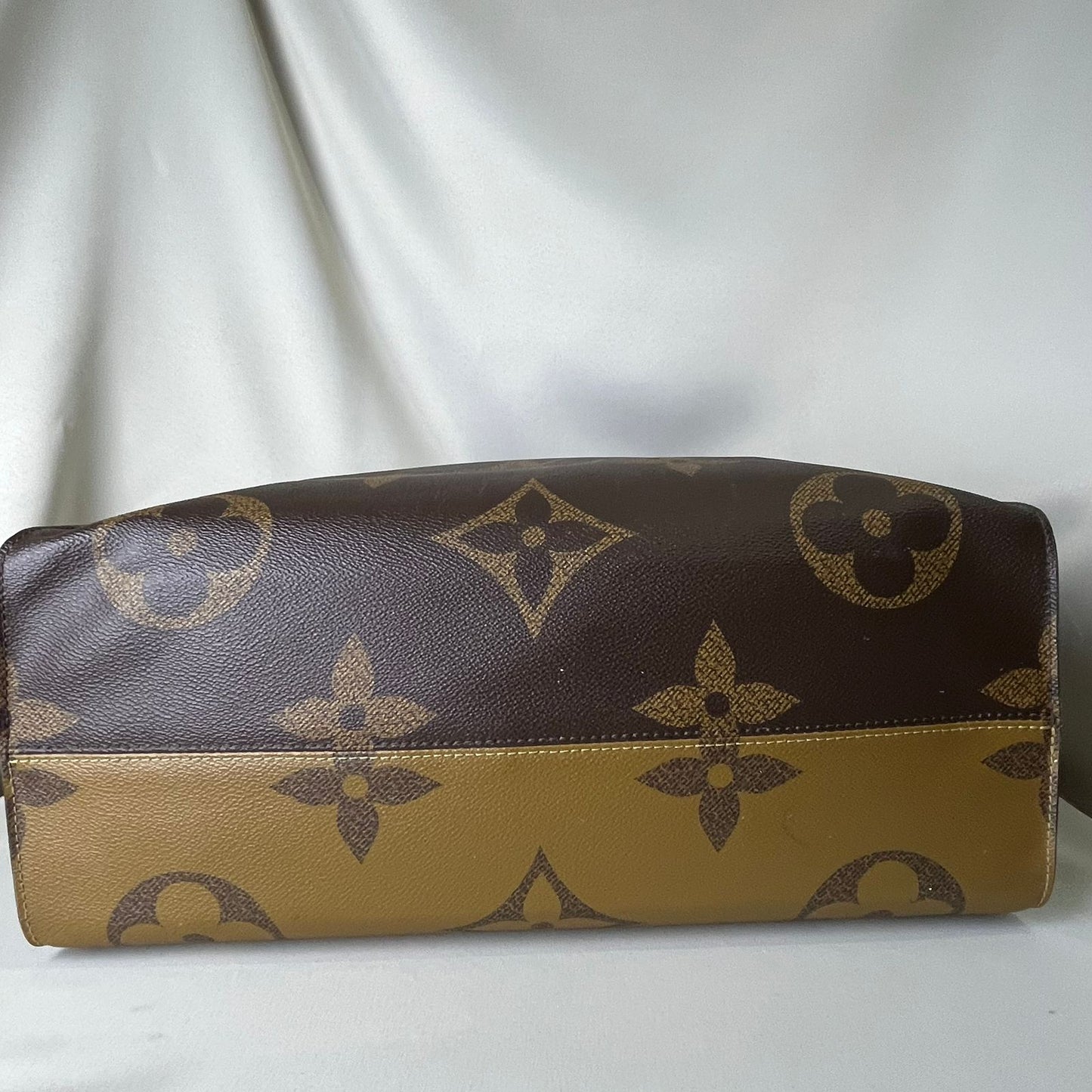 Louis Vuitton On the Go GM Monogram Canvas