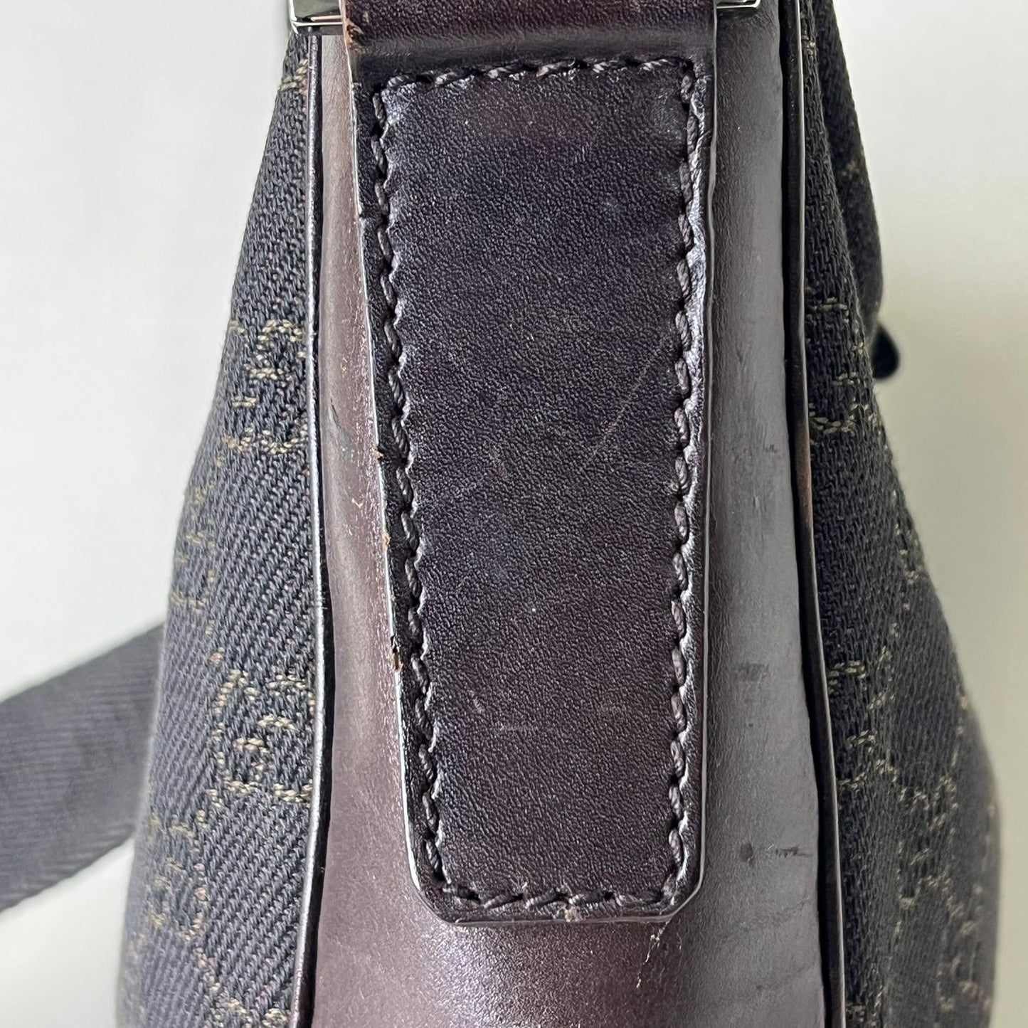 Gucci Sling Brown