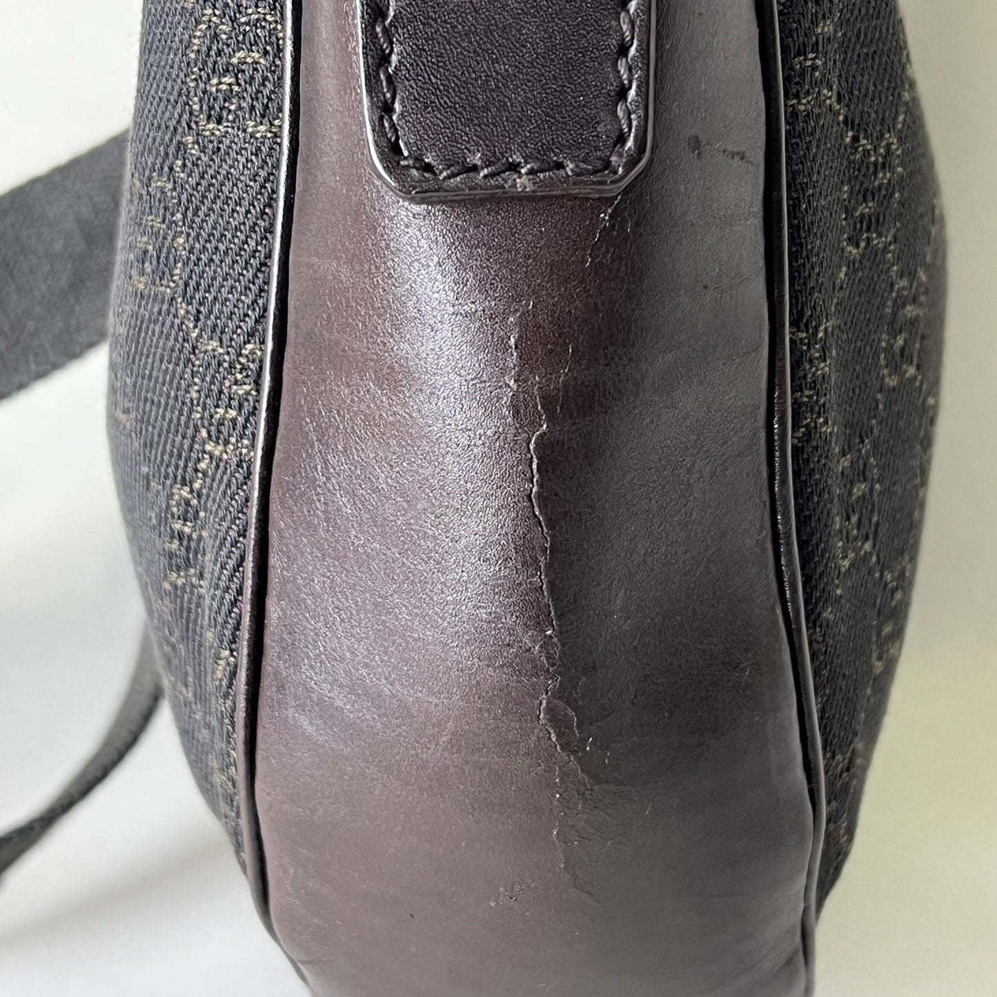 Gucci Sling Brown