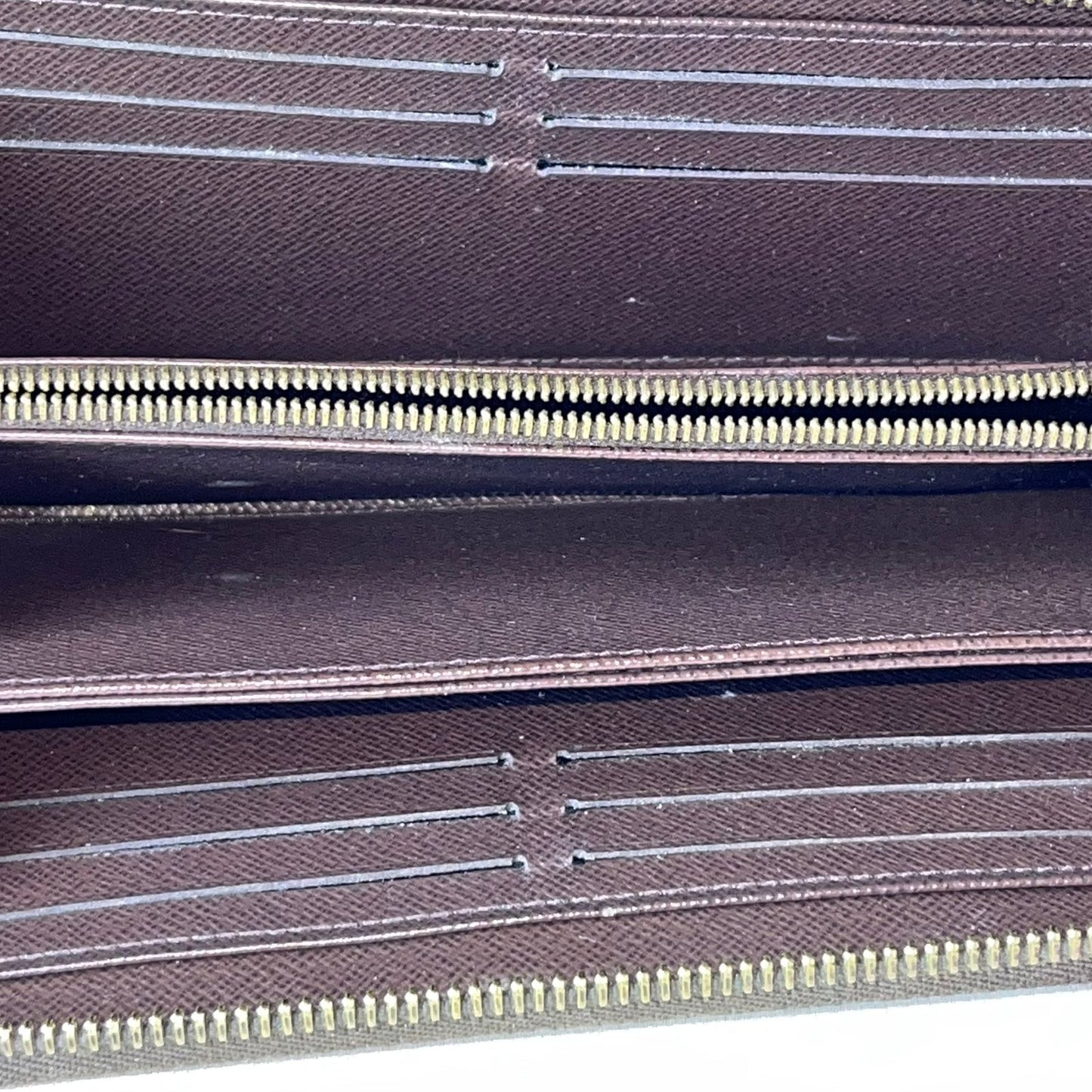 Louis Vuitton	Zippy Wallet, Damier Ebene