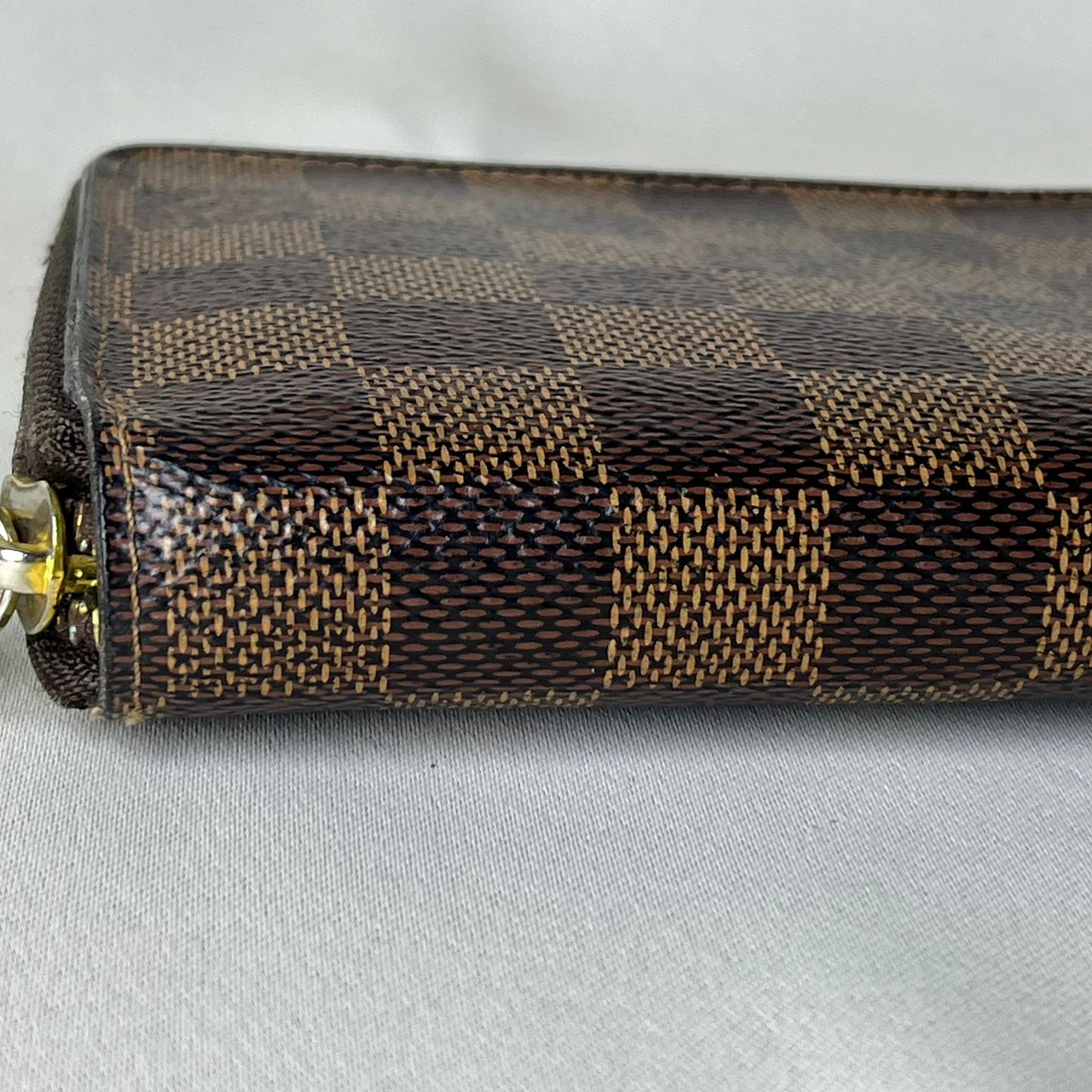 Louis Vuitton	Zippy Wallet, Damier Ebene